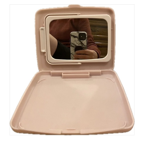 MARY KAY Mirror Light Pink Compact Travel Makeup Foldable Into Case - Picture 10 of 13